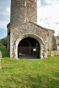 Mutford St Andrew church